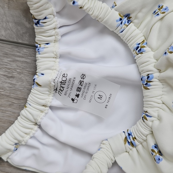 Montce Bikini Set - Picture 11 of 12